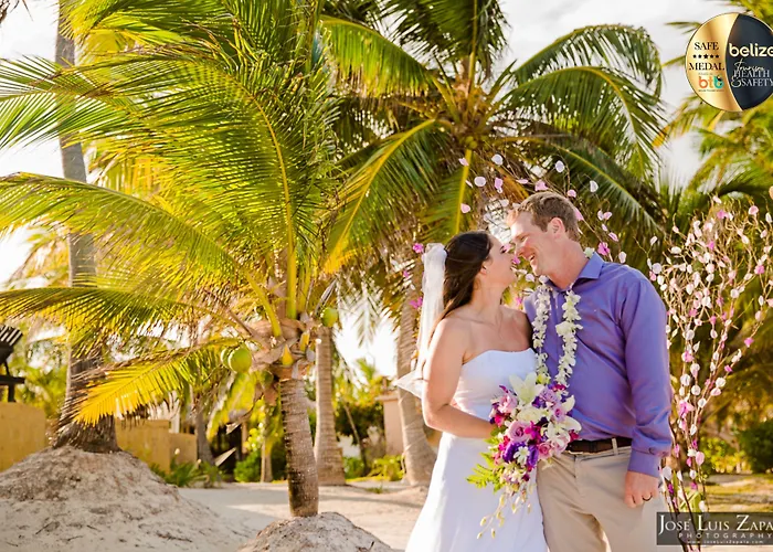 Portofino Resort-an Authentic Island Escape! Hotel San Pedro (Ambergris Caye)